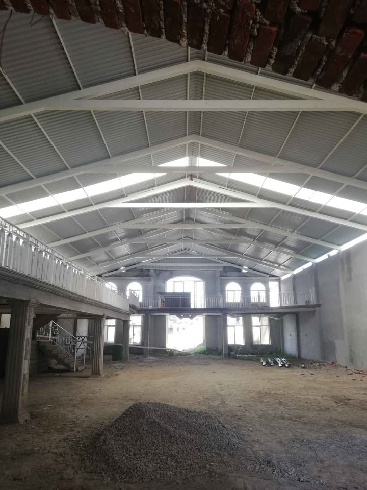 Fabricación de naves metálicas en Campeche
