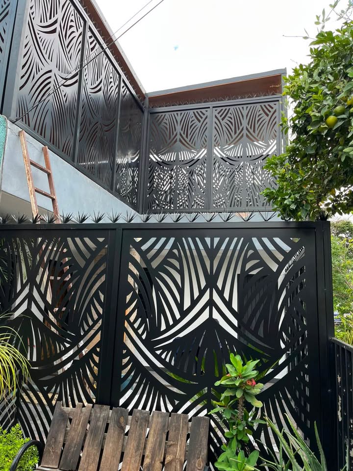 Paneles metálicos decorativos en Campeche